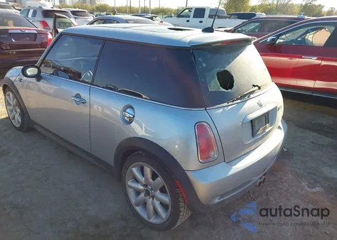 2006 Mini Cooper S from USA, damaged, VIN WMWRE33576TN25692